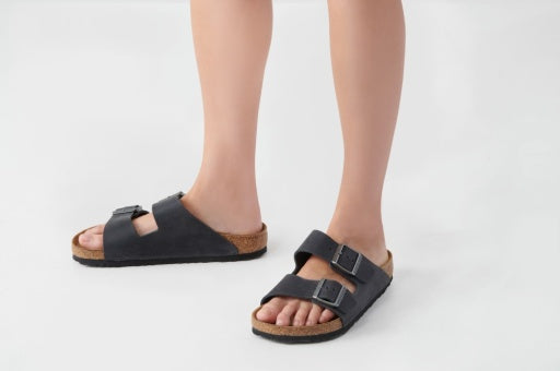 Arizona Black Oiled Leather Narrow