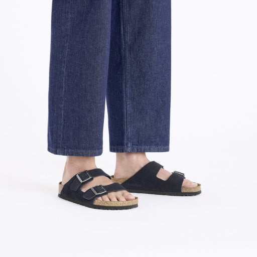 Arizona Corduroy Midnight Embossed Suede Leather Regular