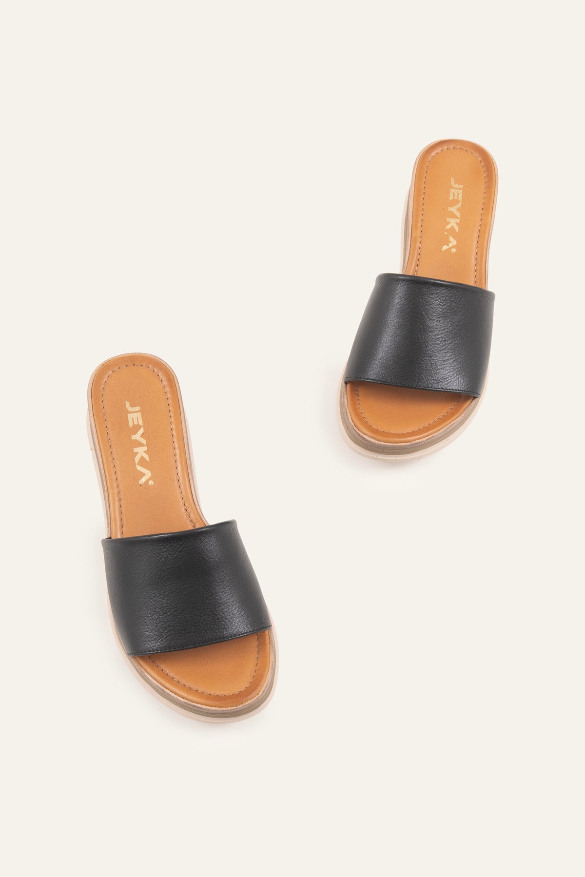 Cefalu Genuine Leather Women Wedge Slides Black - view 4