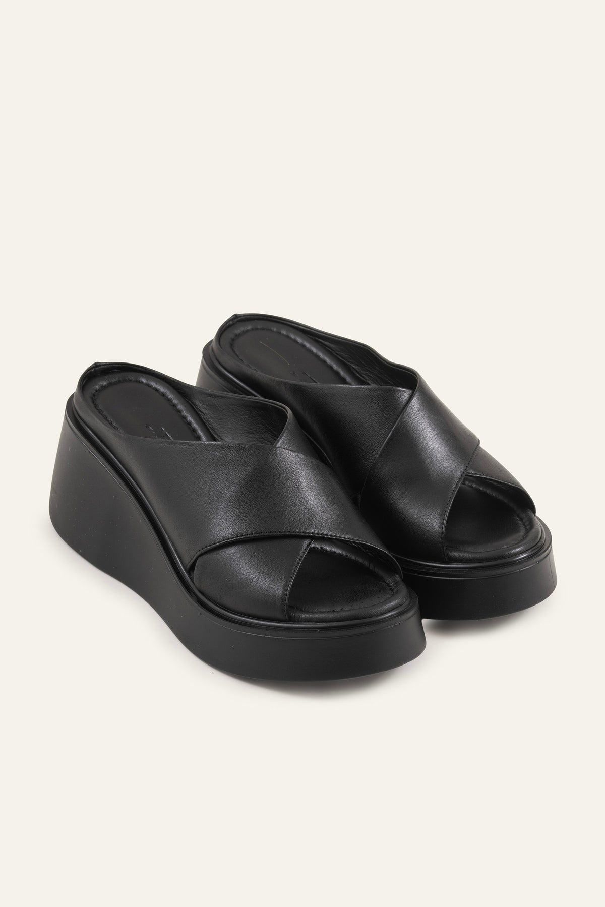 Menton Genuine Leather Women Wedge Slides Black - view 2
