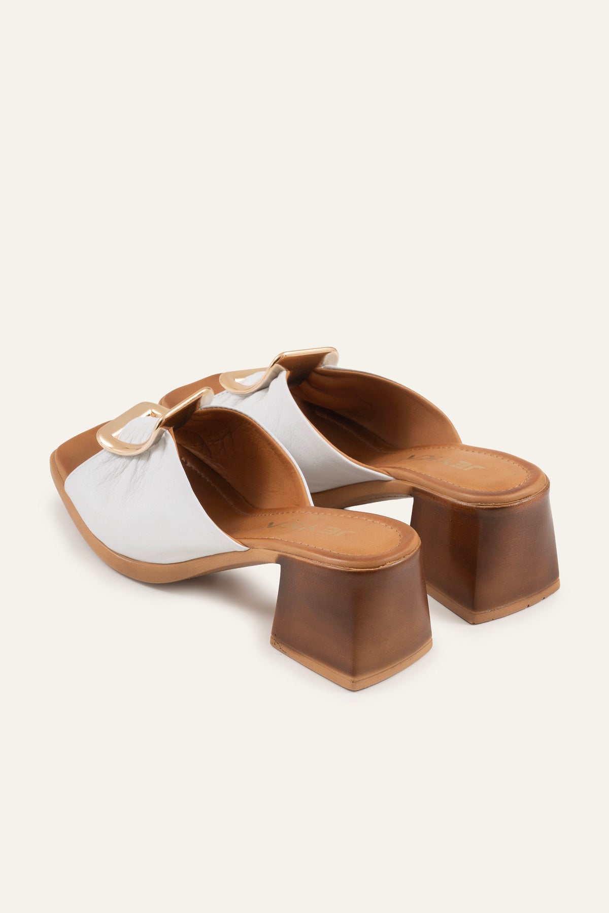 Trieste Genuine Leather Women Block Heel Mules White - view 3