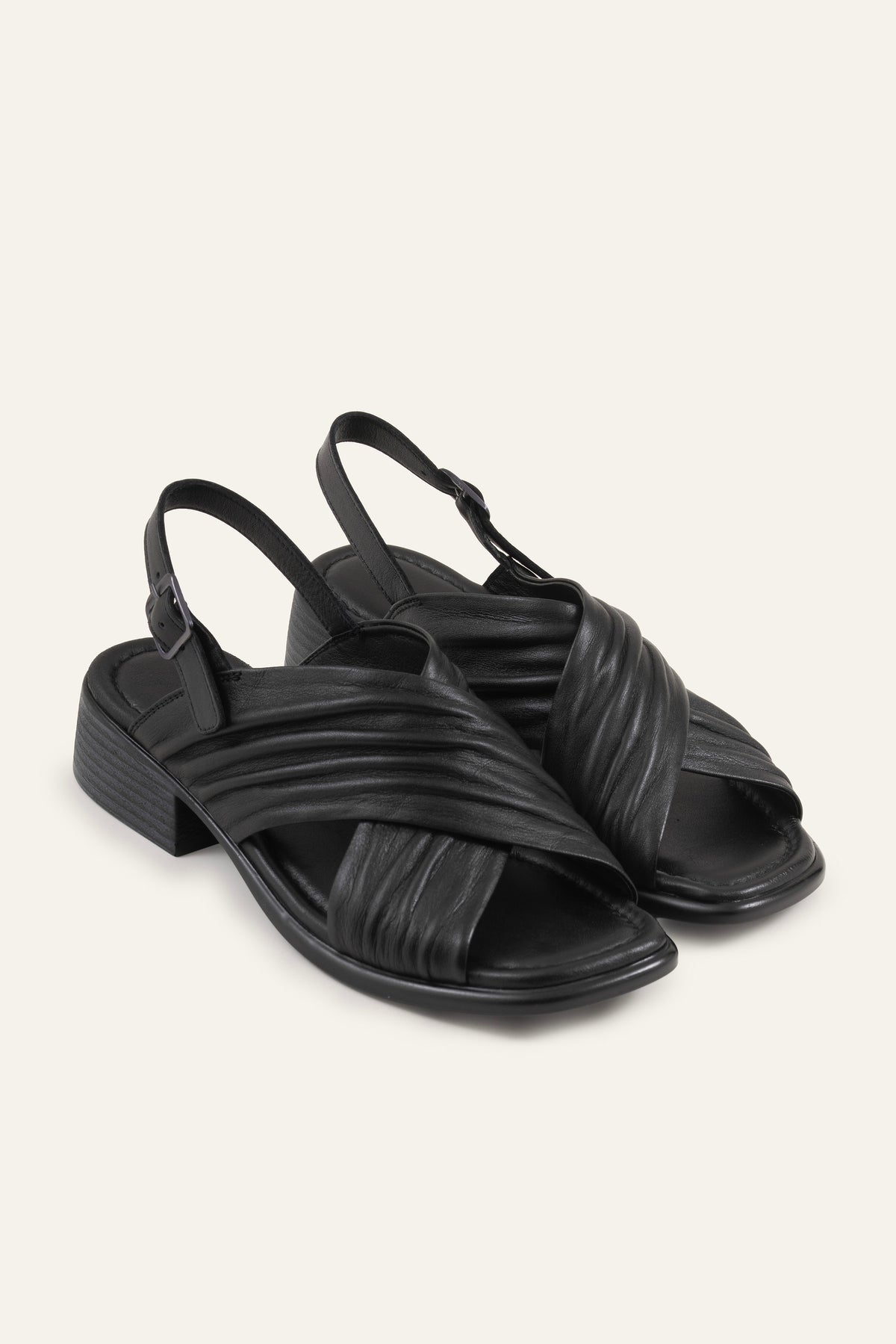 Valencia Genuine Leather Women Low Heel Sandals Black - view 2