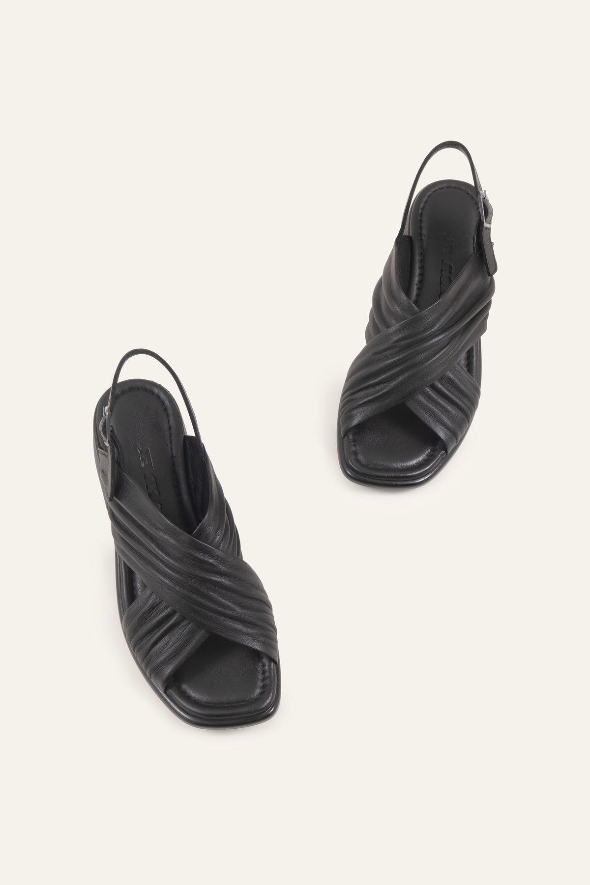 Valencia Genuine Leather Women Low Heel Sandals Black - view 4