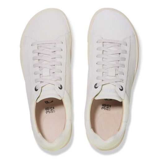 Bend Low Antique White Suede Leather Regular